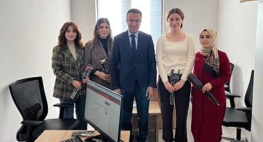 Kaymakam Akpay'dan Kadın Personellere Anlamlı Ziyaret