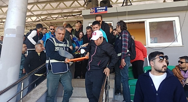 Mersin'de maç öncesi kalp krizi geçiren taraftar öldü