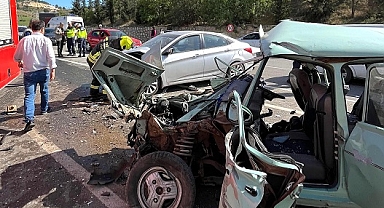 Zincirleme trafik kazasında 1 kişi öldü, 9 kişi yaralandı