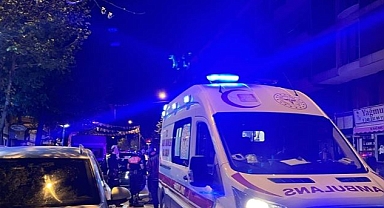 Bıçaklı kavgada 1 kişi yaralandı