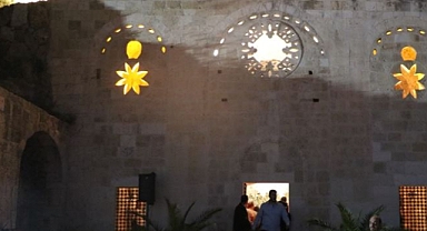 Hatay'da St. Pierre Kilisesi'nde Paskalya ayini düzenlendi