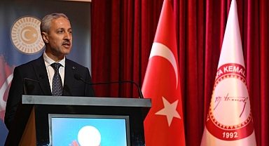 HMKÜ’DE MİLLİ ŞAİR KONUŞULDU