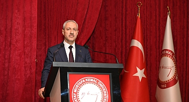 REKTÖR EREN’DEN ÖĞRENCİLERE ÇAĞRI: “TOPLUMSAL KATKI PROJELERİ YAPIN”