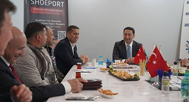 AYAKKABICILAR GÜÇ BİRLİĞİ İÇİN TOPLANDI