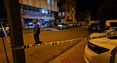 Bir kişiye pompalı tüfekle ateş açan şüpheli paniğe neden oldu