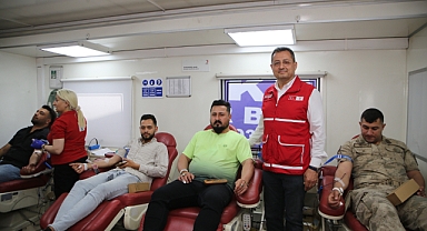 Defne'de 100 Kişi Kan Bağışında Bulundu