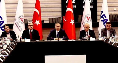 HATAY MİLLETVEKİLLERİ AFAD ZİRVESİNE KATILDI