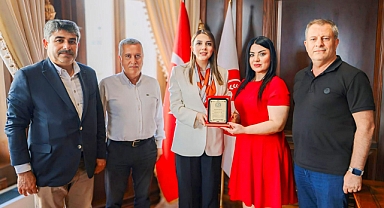 HATAYLILAR DERNEĞİ’NDEN MASATLI’YA PLAKET