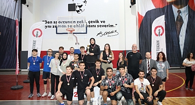 İSTE’de 10. Yıl Spor Etkinlikleri Tamamlandı