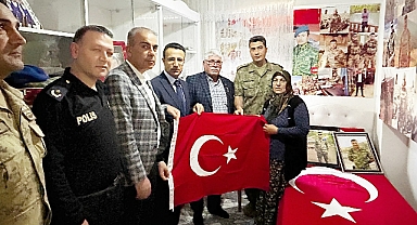 KIRIKHANLI ŞEHİT AİLESİNE ANLAMLI ZİYARET