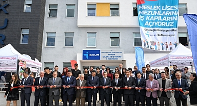 Meslek lisesi öğrencileri işverenlerle buluştu