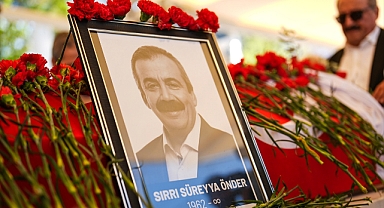 TBMM Başkanvekili Önder'in cenazesi Barbaros Hayrettin Paşa Camisi'ne getirildi