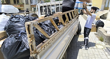 31'inci yardım tırı dualarla Hatay'a doğru yola çıktı