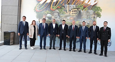 AK Parti’den Öntürk’e Ziyaret