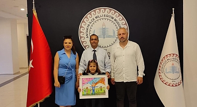 Asya Alyanak’tan Sanat Hediyesi