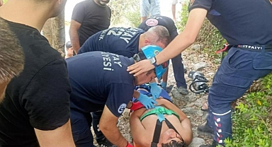 Ayağı kayalıklara sıkışan şahıs yaralandı