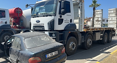Hatay'da otomobile çekici çarptı