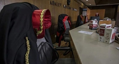 HUKUKÇULARIN SINAV SONUCU ŞAŞIRTTI: MEZUNLARIN YÜZDE 23'Ü BARAJI GEÇTİ