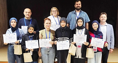 İskenderun Kız Anadolu İmam Hatip Lisesi Öğrencileri Litvanya’da Demokrasi İçin Buluştu