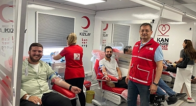 Kan Bağışçılarına Anlamlı Teşekkür