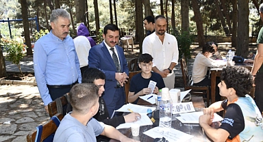 Kaymakam Yılmaz'dan LGS Öğrencilerine Moral Ziyareti