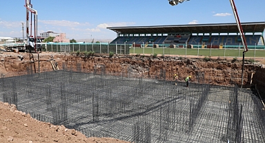 Kırıkhan’a Yarı Olimpik Yüzme Havuzu