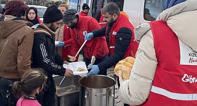 KIZILAY DEPREMZEDELERİ UNUTMADI