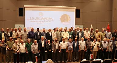 “PEYGAMBERİ SEVMEK KULLUĞUN GEREĞİDİR”
