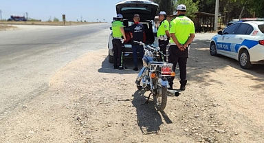 Sosyal Medyada Şov Yapan Sürücü Yakayı Ele Verdi