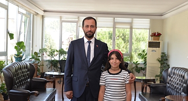 Tam Puan Alan Öğrenci Ödüllendirildi