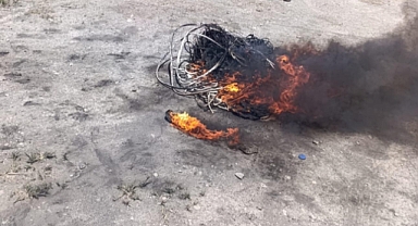 Türbenin Elektrik Kablolarını Çalan 2 Zanlı Tutuklandı