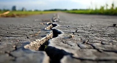 UZMANLAR DEPREME DİKKAT UYARISI YAPTI