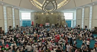 15 İlçeden 1500 Öğrenci Bir Araya Geldi