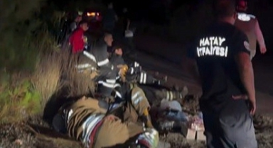 Ateş Savaşçılarının Alevler Arasında Yorgunluk Molası