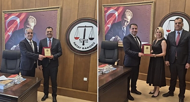 Başsavcı Çelikkol ve Komisyon Başkanı Avcı’ya Teşekkür Plaketi