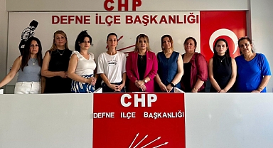 CHP Defne Kadın Kolları'ndan Kadın Cinayetlerine Tepki