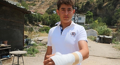 Çocuğun Elini Yamaçtan Kopan Kaya Parçası Kırdı