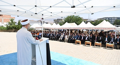 ERBAŞ: AİLE OLMAZSA TOPLUM OLMAZ