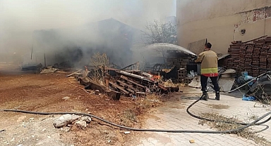 Evde Çıkan Yangın, Otomobile Sıçradı