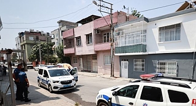 Evinde tabancayla vurulan anne ve kızı hayatını kaybetti