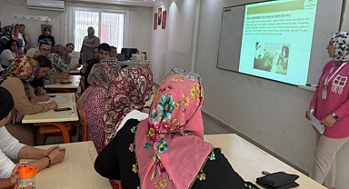 Halk Eğitim Kursiyerlerine İklim Değişikliği ve Sağlık Eğitimi