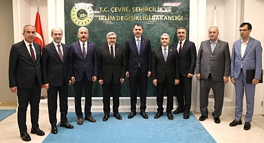 HATAY HEYETİ KENTİN İHYASI İÇİN BAKAN KURUM’U ZİYARET ETTİ