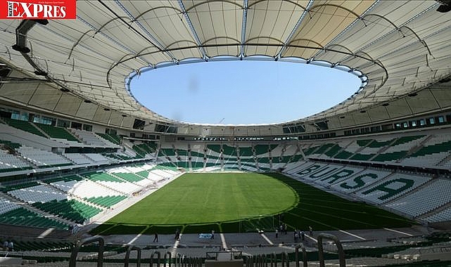 MİLLİ TAKIM BURSA&#039;DA! TRİBÜNLER YENİDEN ŞENLENECEK