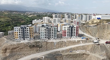 TOKİ Konutlarıyla Defne Yeniden Kuruluyor 