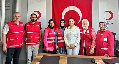 Zehra Eren'den Kızılay Antakya Şubesine Anlamlı Ziyaret