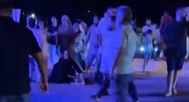 Anne Ve Kız Çocuğuna Otomobil Çarptı