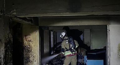 Antakya’da Metruk İş Yerinde Yangın