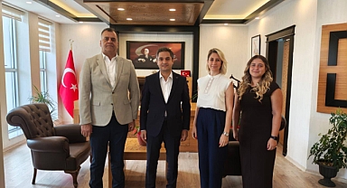 Baro Başkanı ve Heyeti Defne Kaymakamlığı’nı Ziyaret Etti