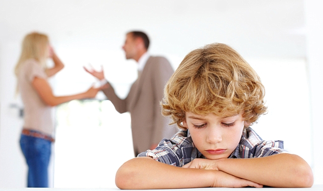 Çocuğunuzun Önünde Tartışmayın