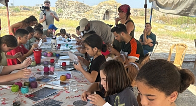 Çocuklar Epiphaneia Antik Kentini Ziyaret Etti